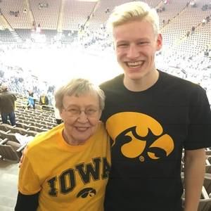 Meet your Posher, Zach